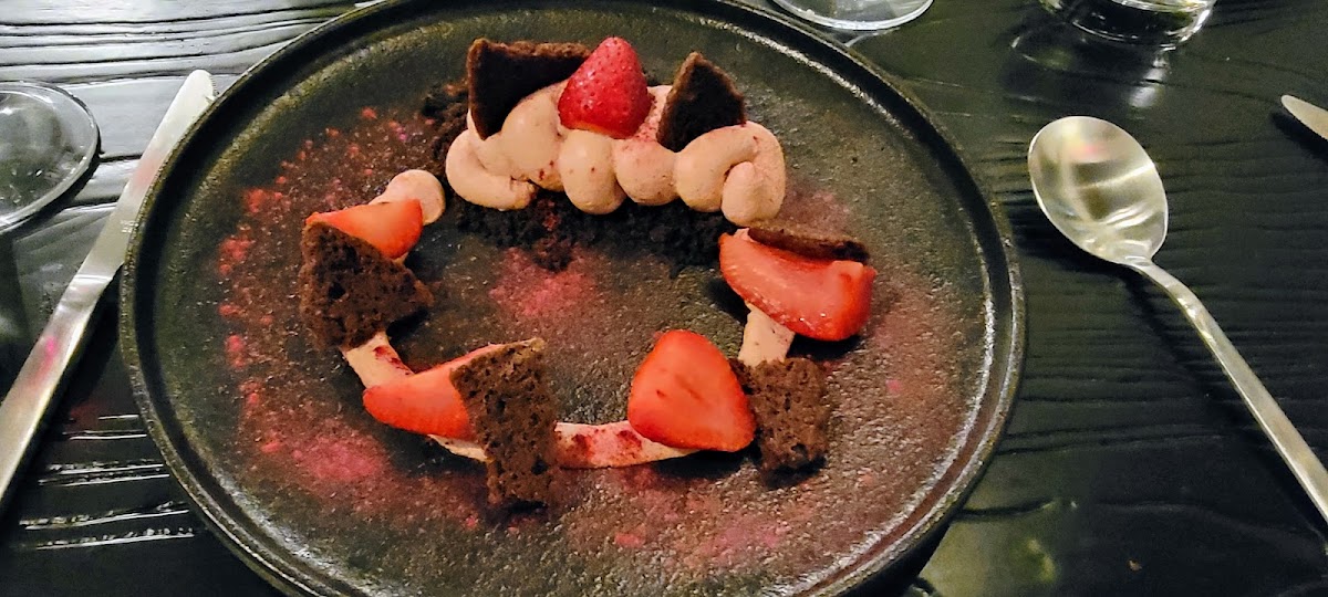 Fox And Crow Bistro-8